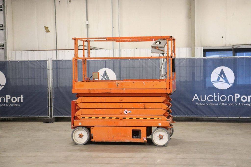 Scissor Lift Skyjack SJIII-4632 Electric 11.58m 2015