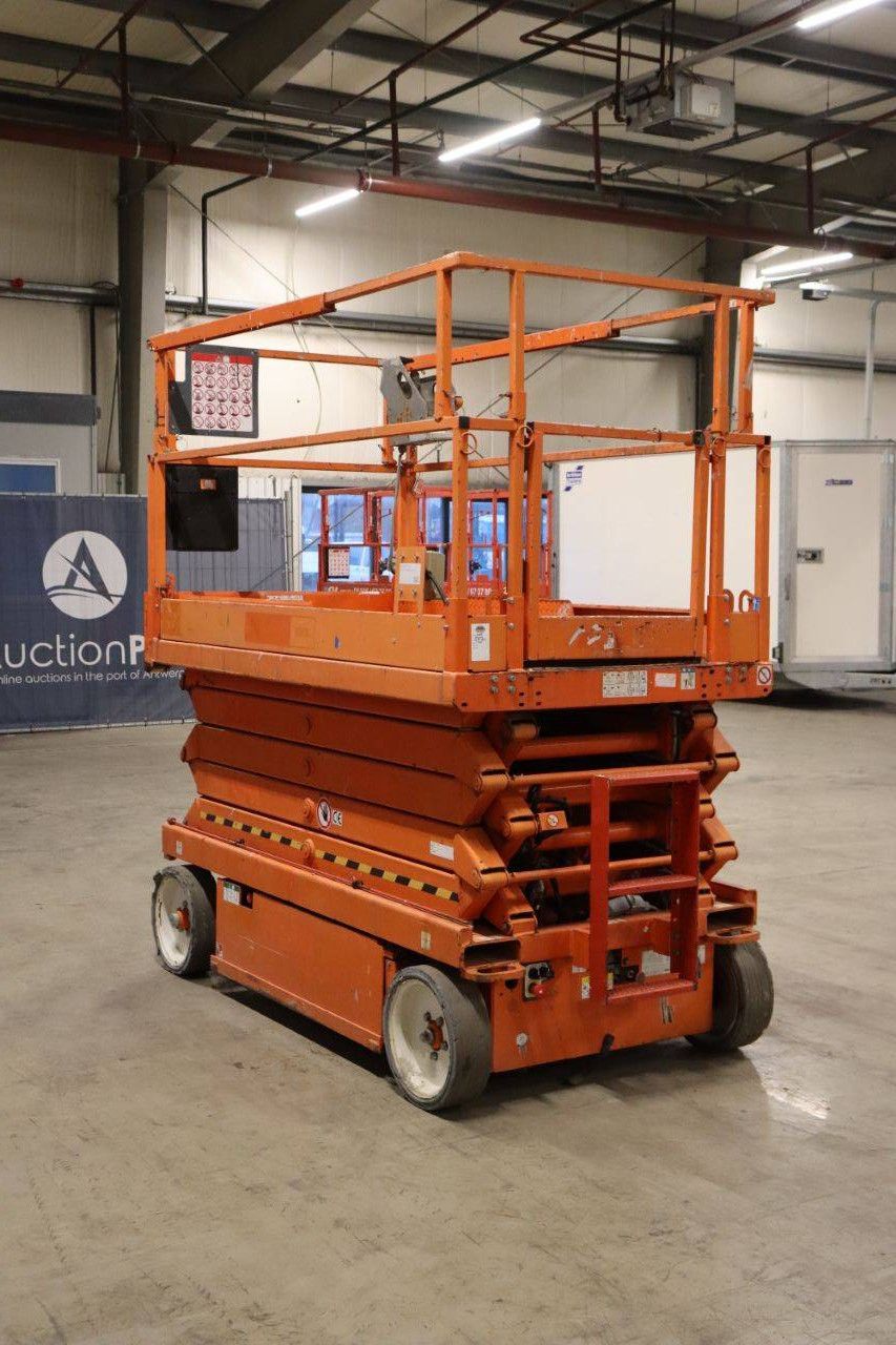 Scissor Lift Skyjack SJIII-4632 Electric 11.58m 2015