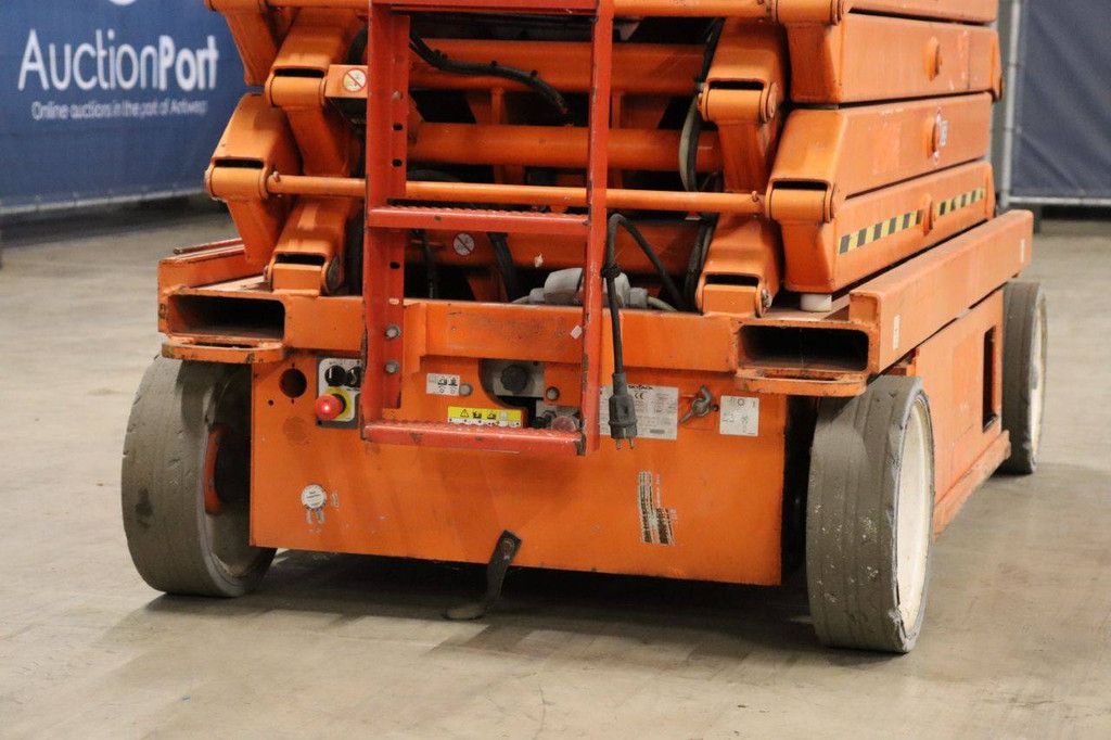 Scissor Lift Skyjack SJIII-4632 Electric 11.58m 2015