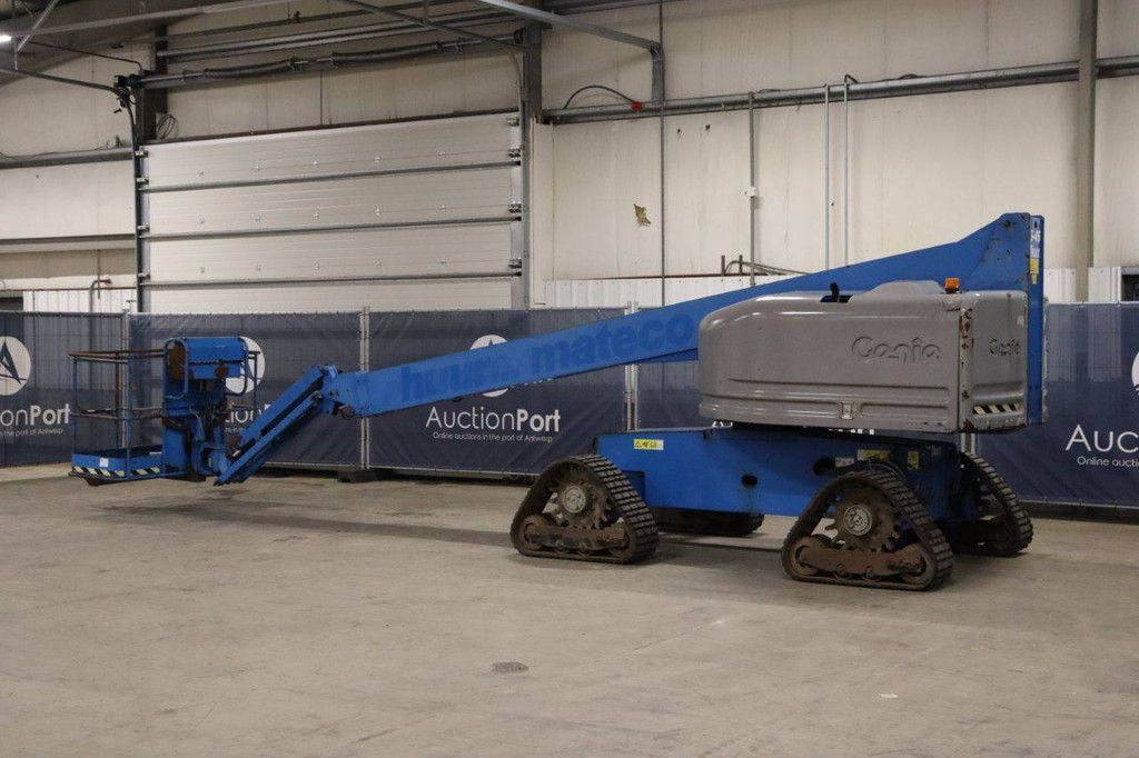 Telescopic boom lift Genie S-45 TRAX Crawler Diesel 15.61m 2014