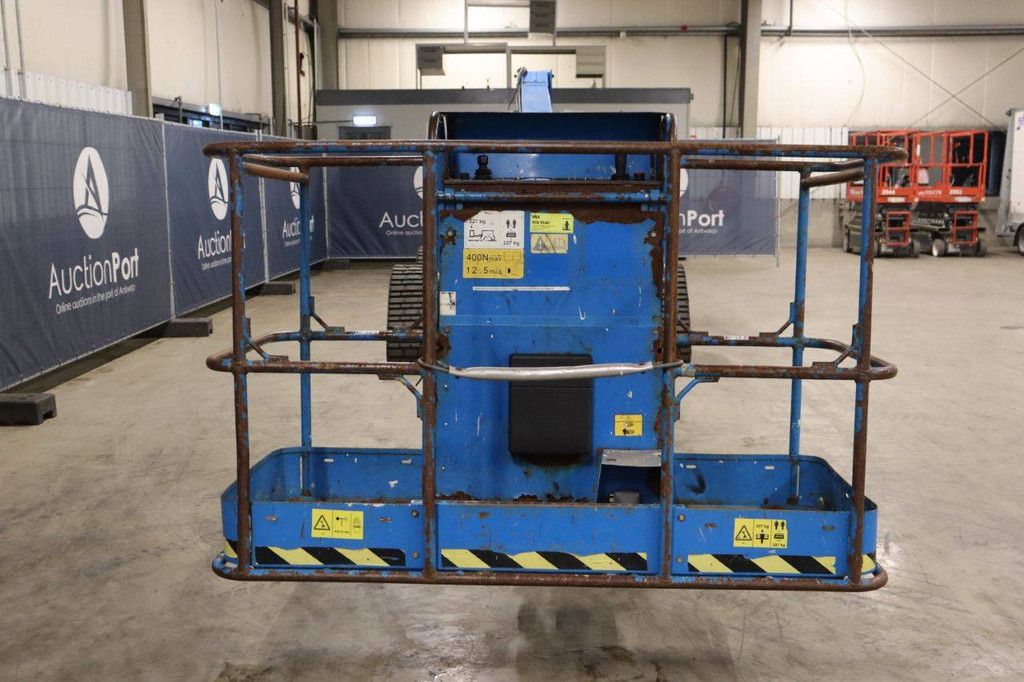 Telescopic boom lift Genie S-45 TRAX Crawler Diesel 15.61m 2014