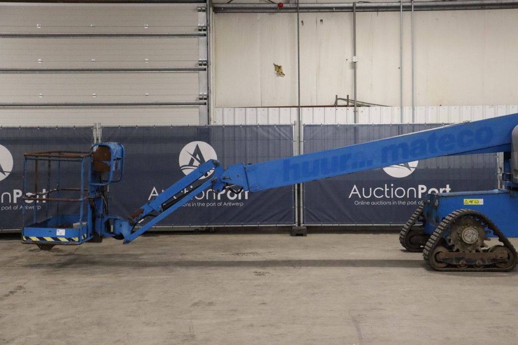 Telescopic boom lift Genie S-45 TRAX Crawler Diesel 15.61m 2014