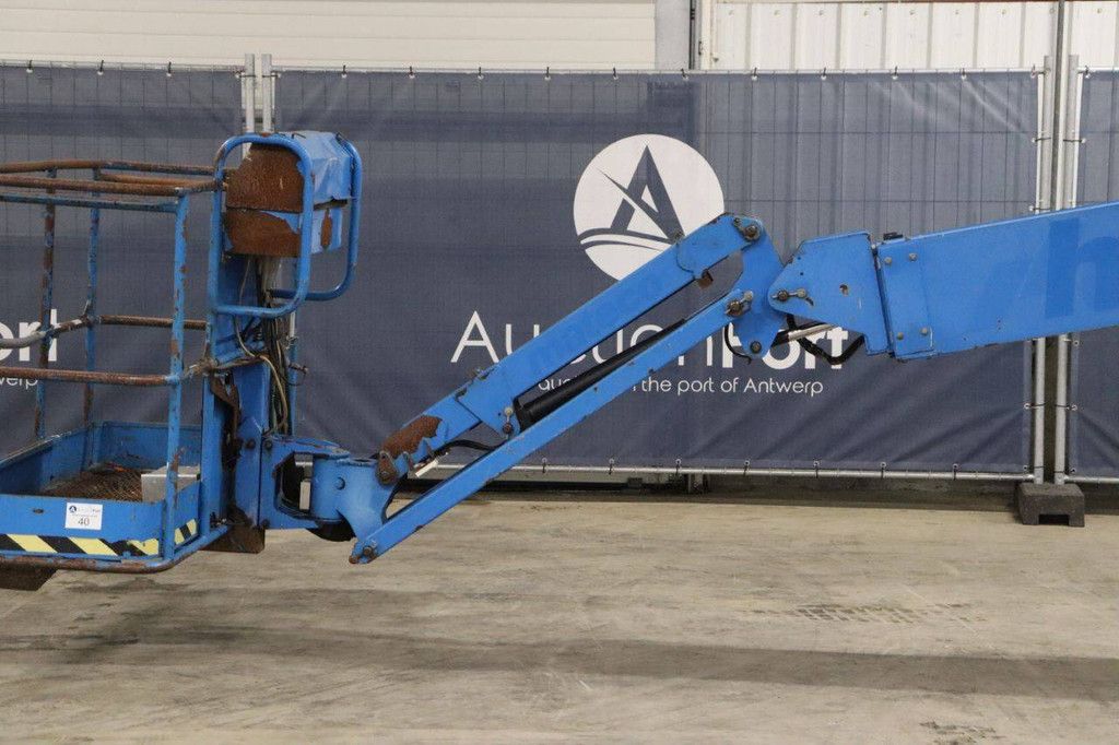 Telescopic boom lift Genie S-45 TRAX Crawler Diesel 15.61m 2014