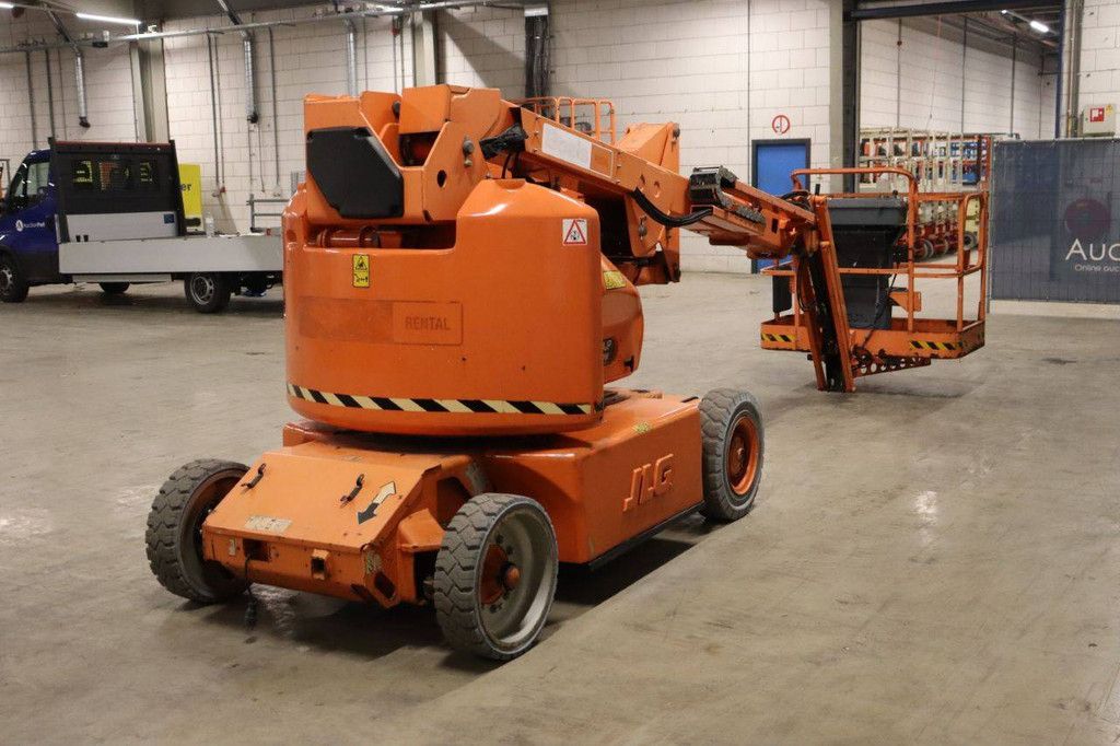 JLG E400AJPN Elektrische Gelenkteleskoparbeitsbühne 14,19 m 2011