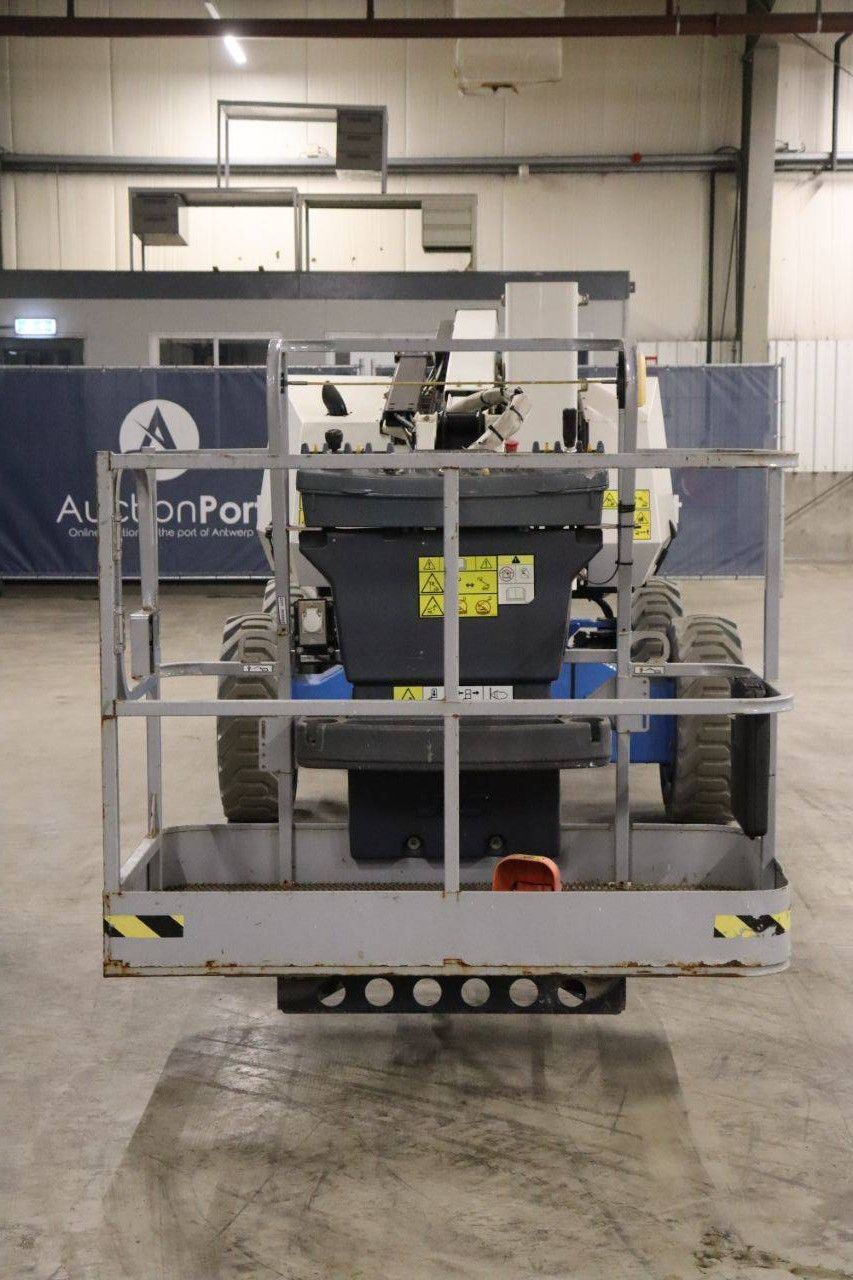 Genie H340AJ 4WD Diesel + Elektro-Gelenkteleskoparbeitsbühne 12,28 m 2020