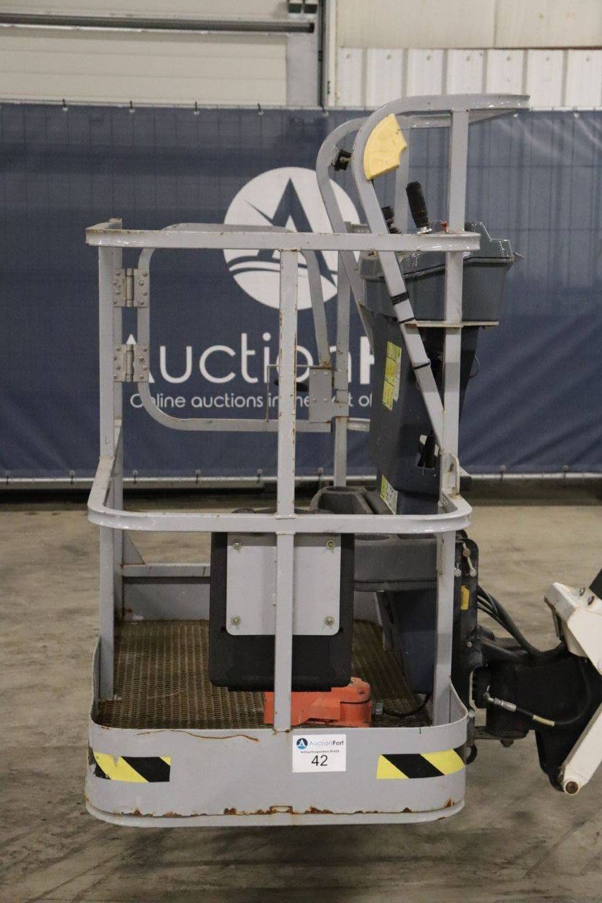 Genie H340AJ 4WD Diesel + Elektro-Gelenkteleskoparbeitsbühne 12,28 m 2020