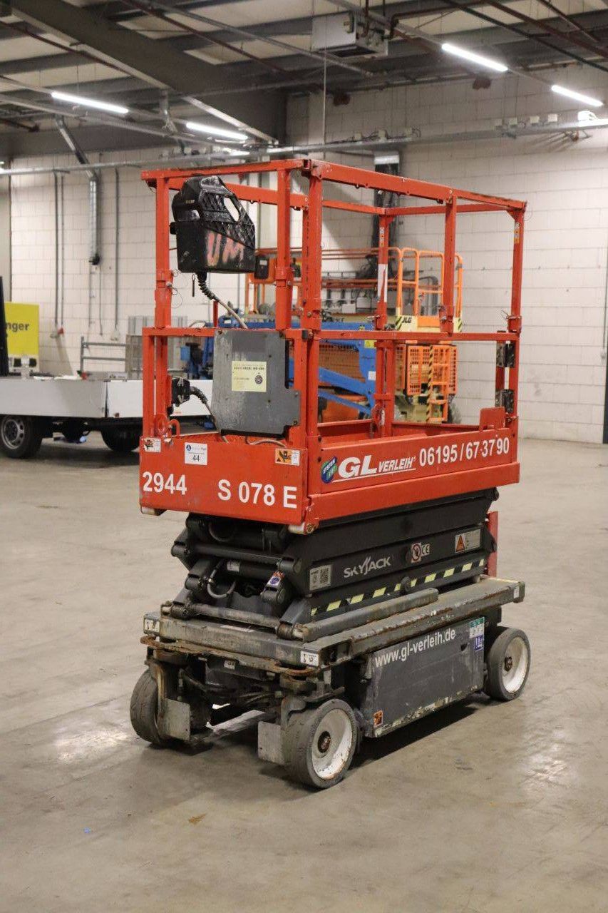 Scissor lift Skyjack SJ3219 Electric 7.65m 2021