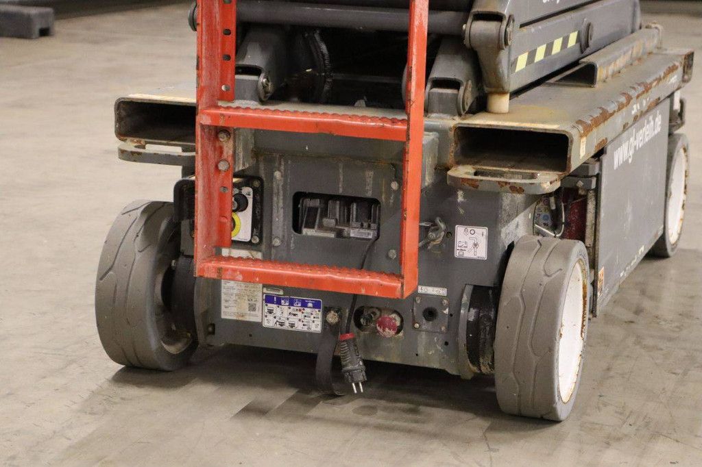 Scissor lift Skyjack SJ3219 Electric 7.65m 2021