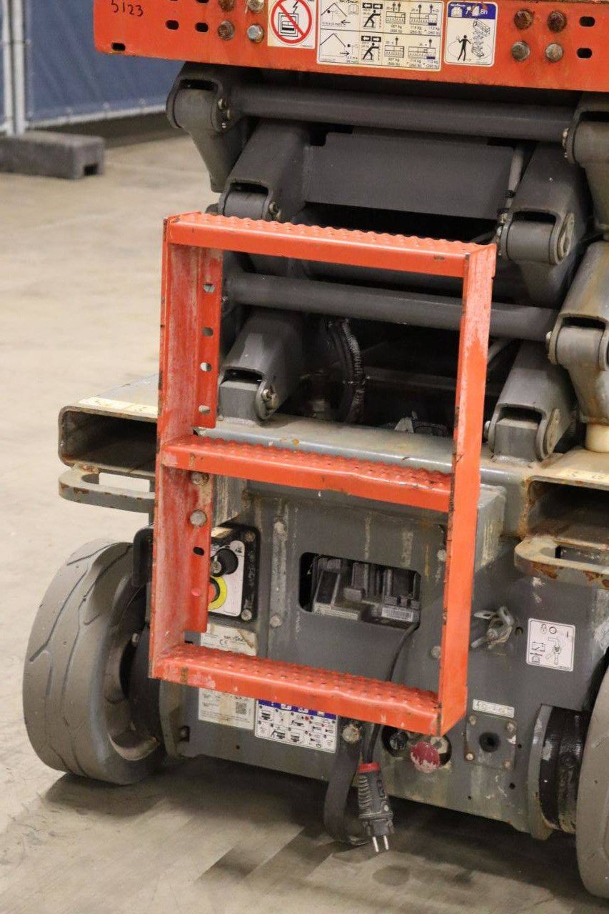 Scissor lift Skyjack SJ3219 Electric 7.65m 2021