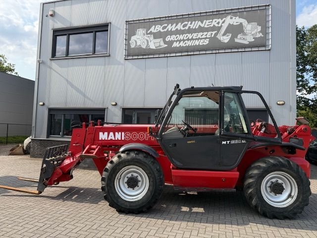 Manitou MT1330 Verreiker 13m 3T Shovel Hoogwerker