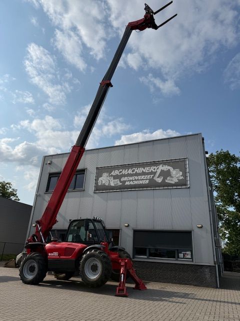 Manitou MT1330 Verreiker 13m 3T Shovel Hoogwerker