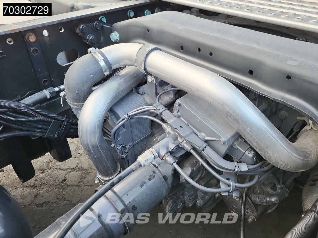 MAN TGX 18.500 4X2 Mega XXL Retarder 2xTanks ACC Euro 6