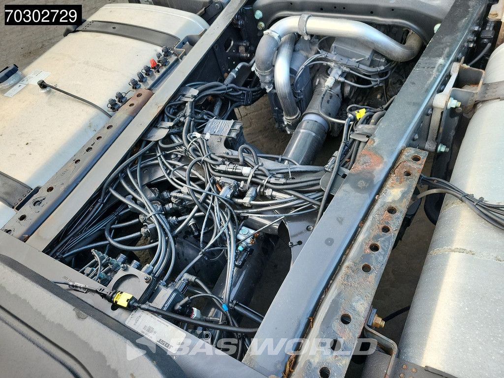 MAN TGX 18.500 4X2 Mega XXL Retarder 2xTanks ACC Euro 6