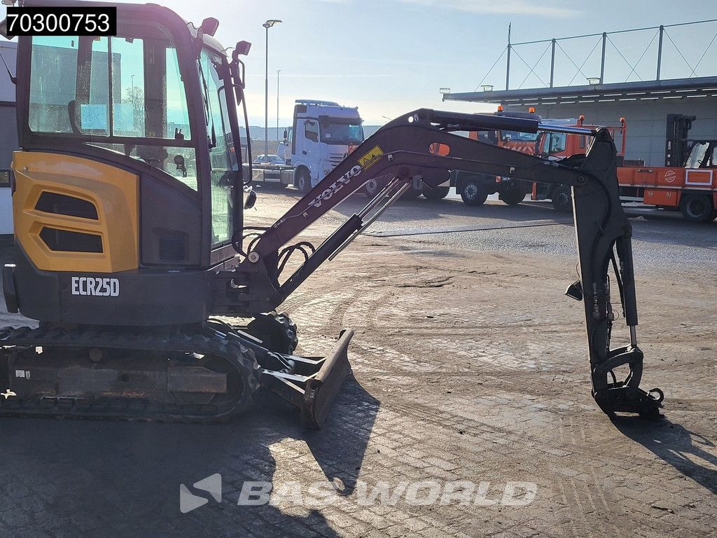 Volvo ECR25 D