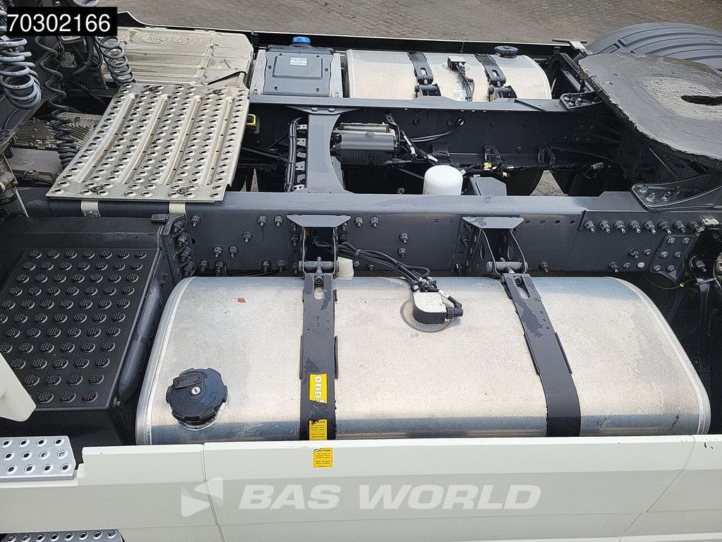 Volvo FH 460 4X2 VEB+ 2xTanks TC I-ParkCool