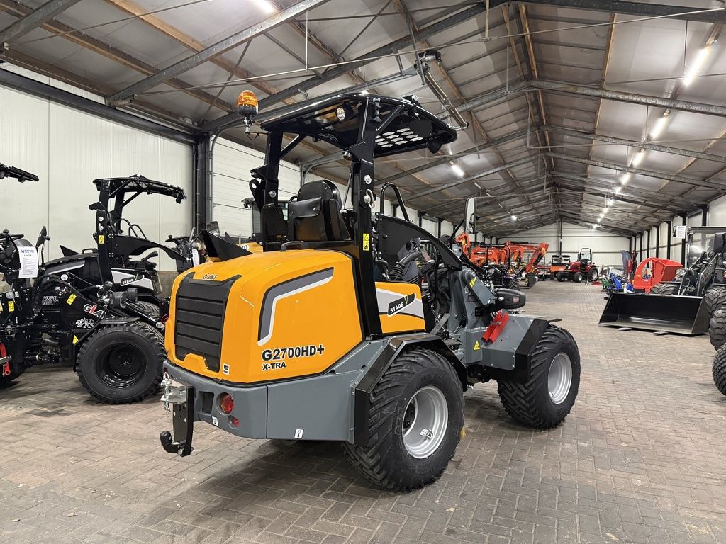 GIANT G2700 X-TRA HD+ shovel NIEUW (kogeltrekhaak, spatbordverbreders, pro inching)