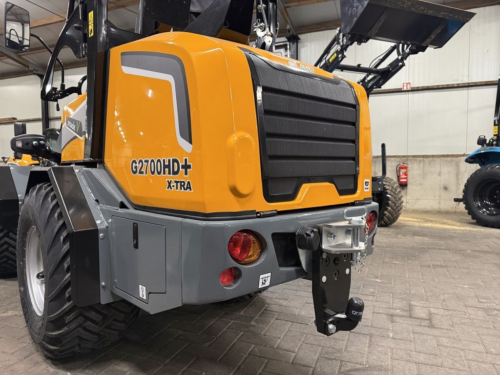 GIANT G2700 X-TRA HD+ shovel NIEUW (kogeltrekhaak, spatbordverbreders, pro inching)