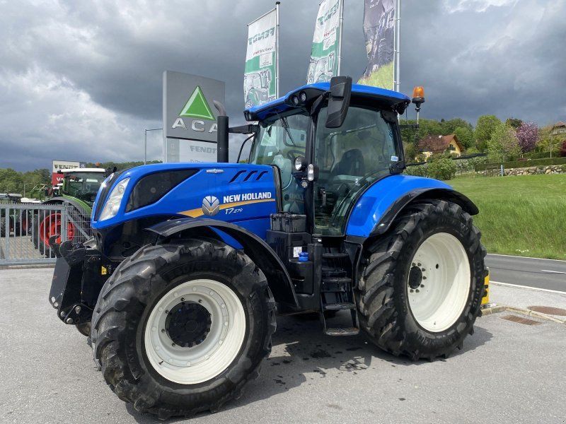 New Holland T7.230 Klassisch