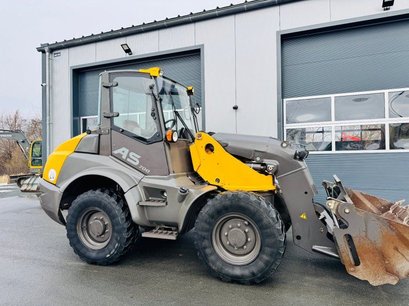 Mecalac AS700 SCHWENKLADER 1. HAND