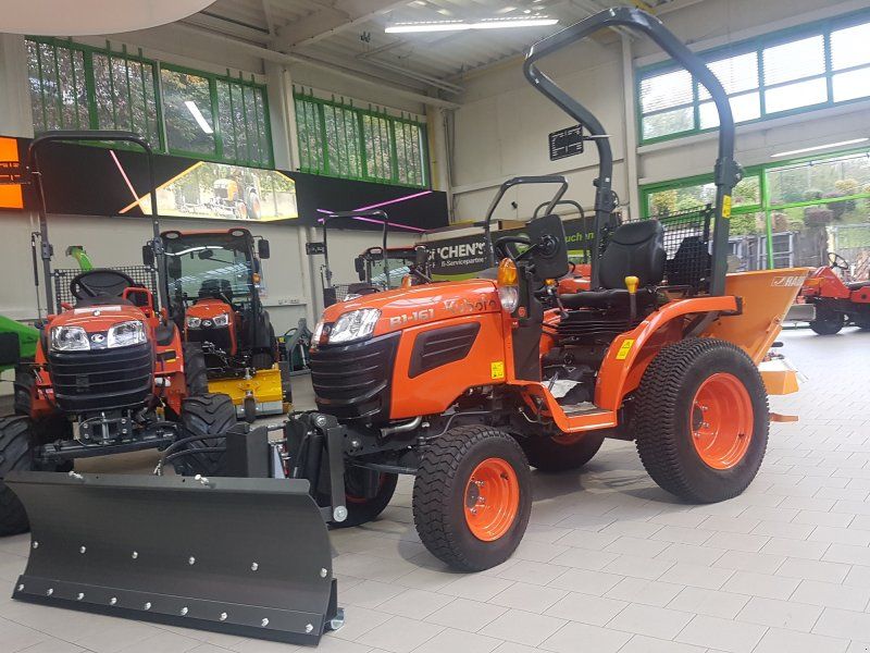 Kubota B1161 Allrad Winterdienstpaket