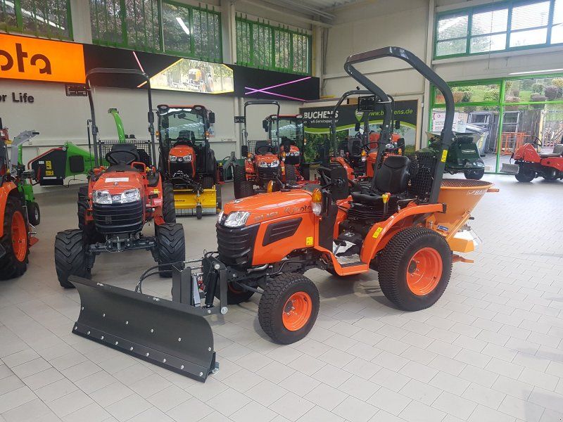 Kubota B1161 Allrad Winterdienstpaket