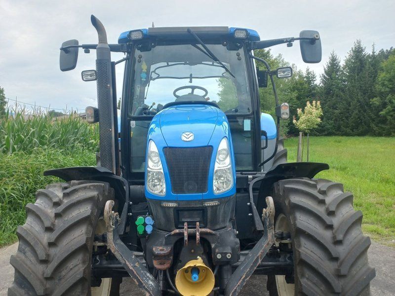 New Holland T6010 Delta
