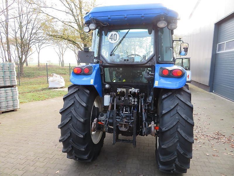 New Holland TD5.85 Stoll Frontlader NEU,Klima,DL