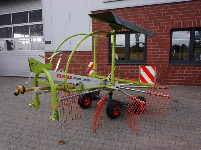 Claas Liner 370