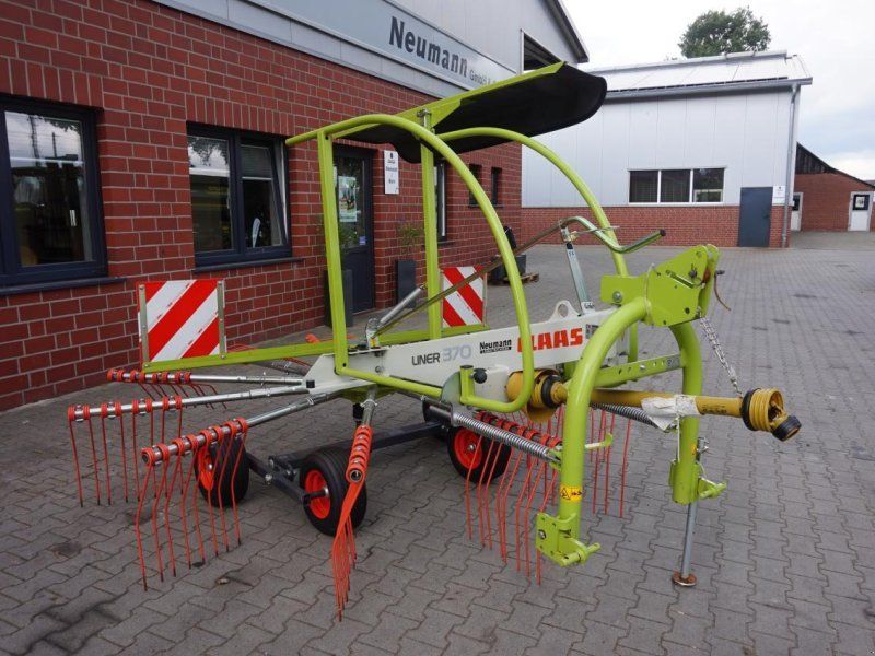 Claas Liner 370