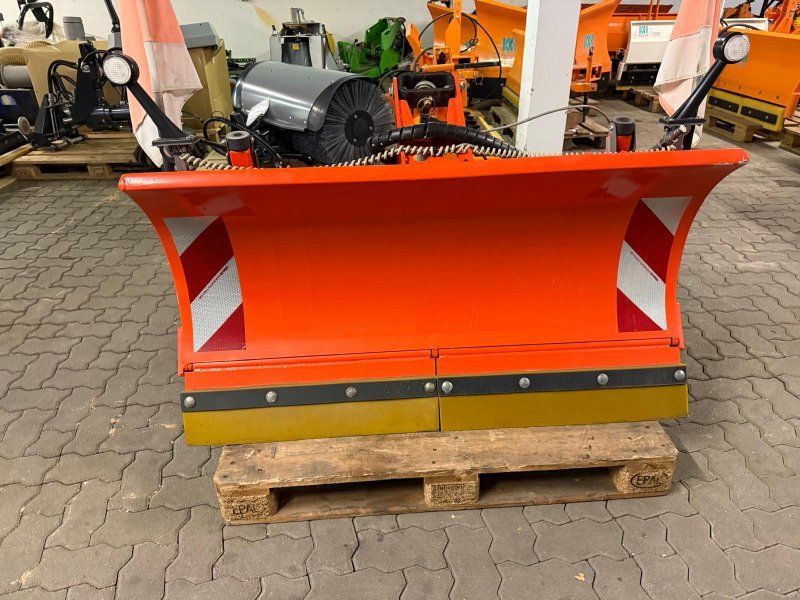 Kugelmann Drehklappen-Schneeräumschild B140/67