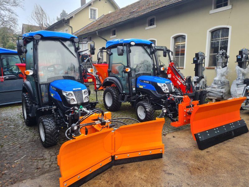 Solis 26 HST Winterpaket Vario-Schneeräumschild + Salzstreuer Kabine H