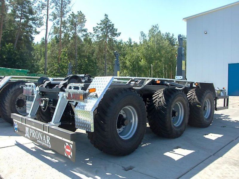 Pronar T 386 Hakenanhänger 34 to Zwangslenkung Parabel-Fahrwerk