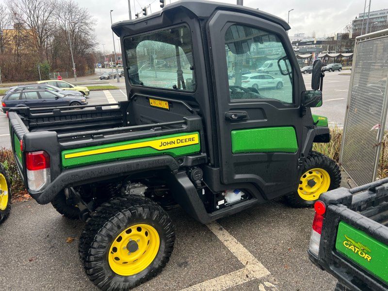 John Deere Gator XUV 865M