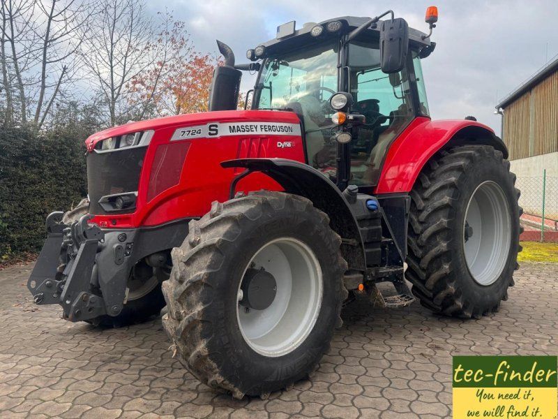 Massey Ferguson 7724 Dyna-6 EXCLUSIVE