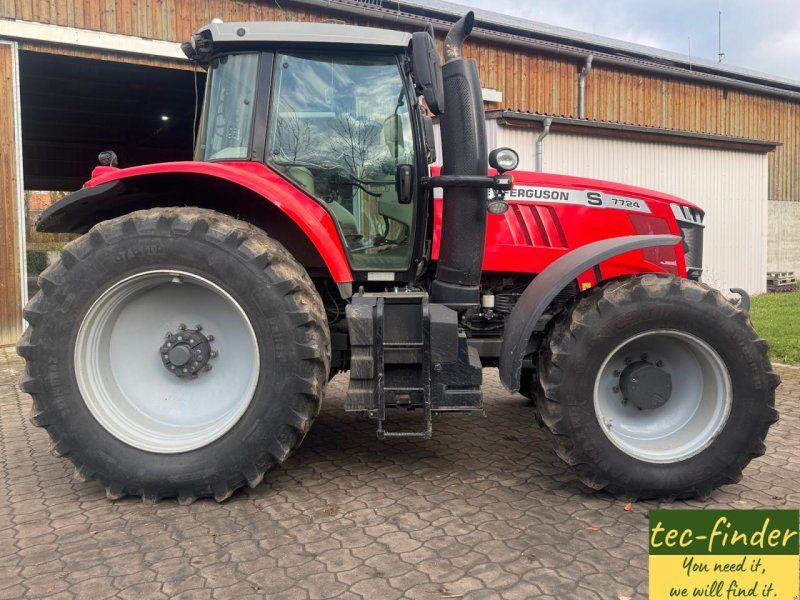 Massey Ferguson 7724 Dyna-6 EXCLUSIVE