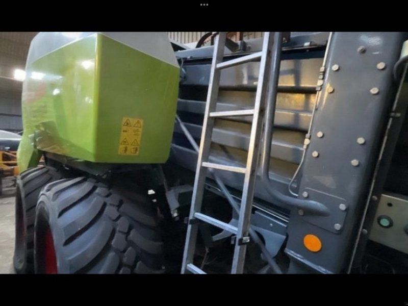 Claas Quadrant 3400 RC