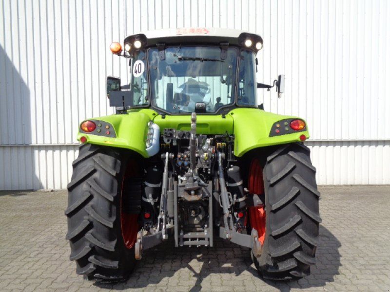 Claas Arion 430