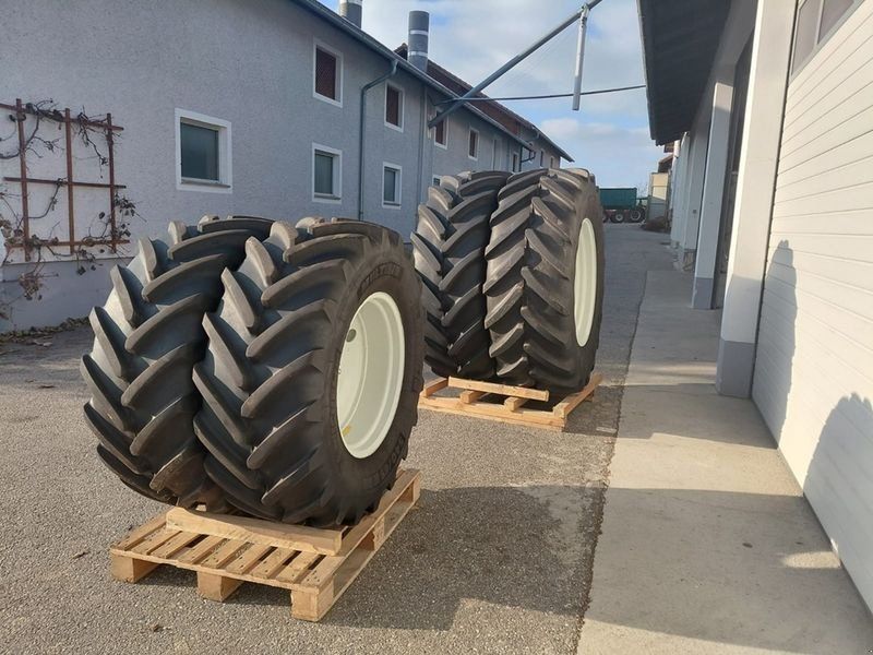 Michelin 540/65 R 28 und 650/65 R 38 Räder