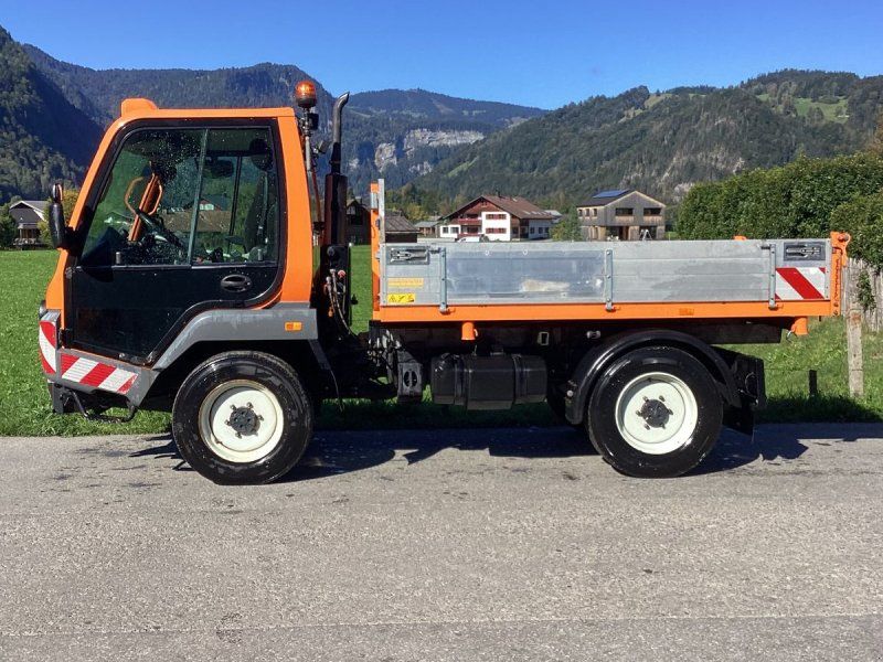 Lindner ++ Unitrac 82S mit Dreiseitenkipper ++