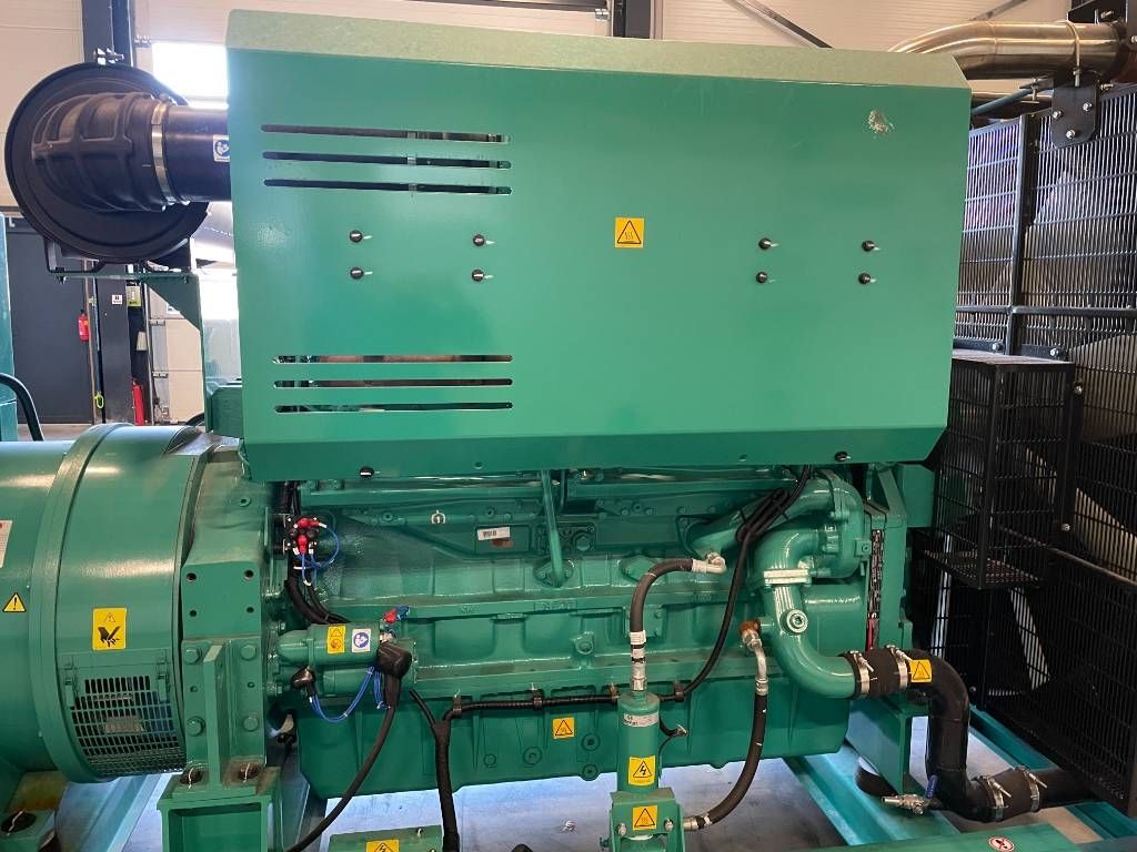 Cummins C900D5 - 900 kVA Open Surplus Genset - DPX-18527-O