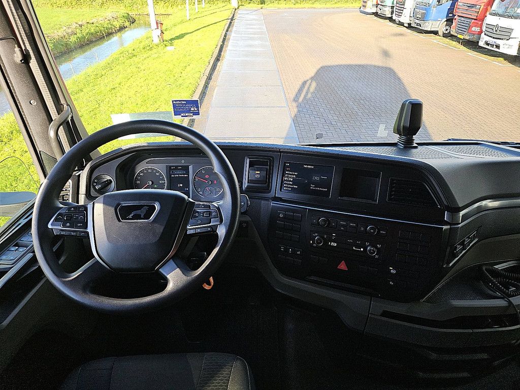 M.A.N. 26.470 TGX tg3 gm 6x2 intarder