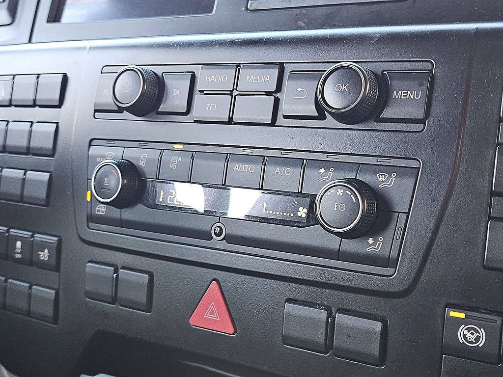 M.A.N. 26.470 TGX tg3 gm 6x2 intarder