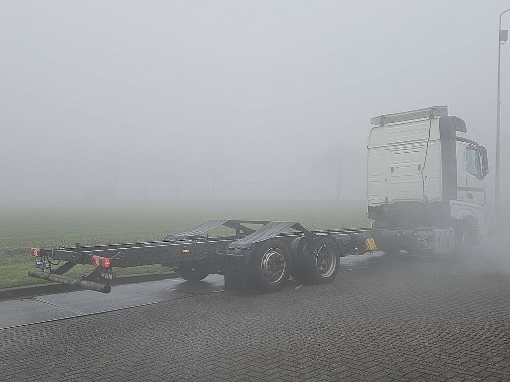 MERCEDES-BENZ ACTROS 2540