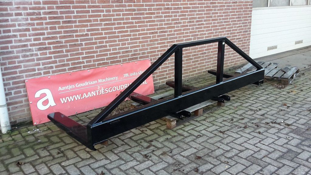 Agomac Vorkenverbreder