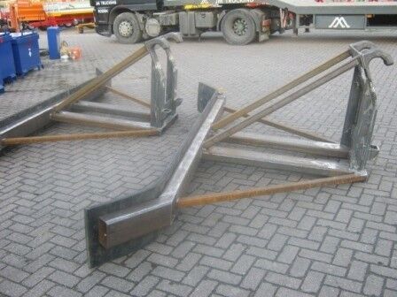 Nr. 2043 Sneeuw en Modderschuiven 2-5 mtr