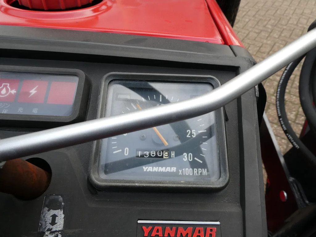 Yanmar F16D 4wd / 1380 Draaiuren / Voorlader
