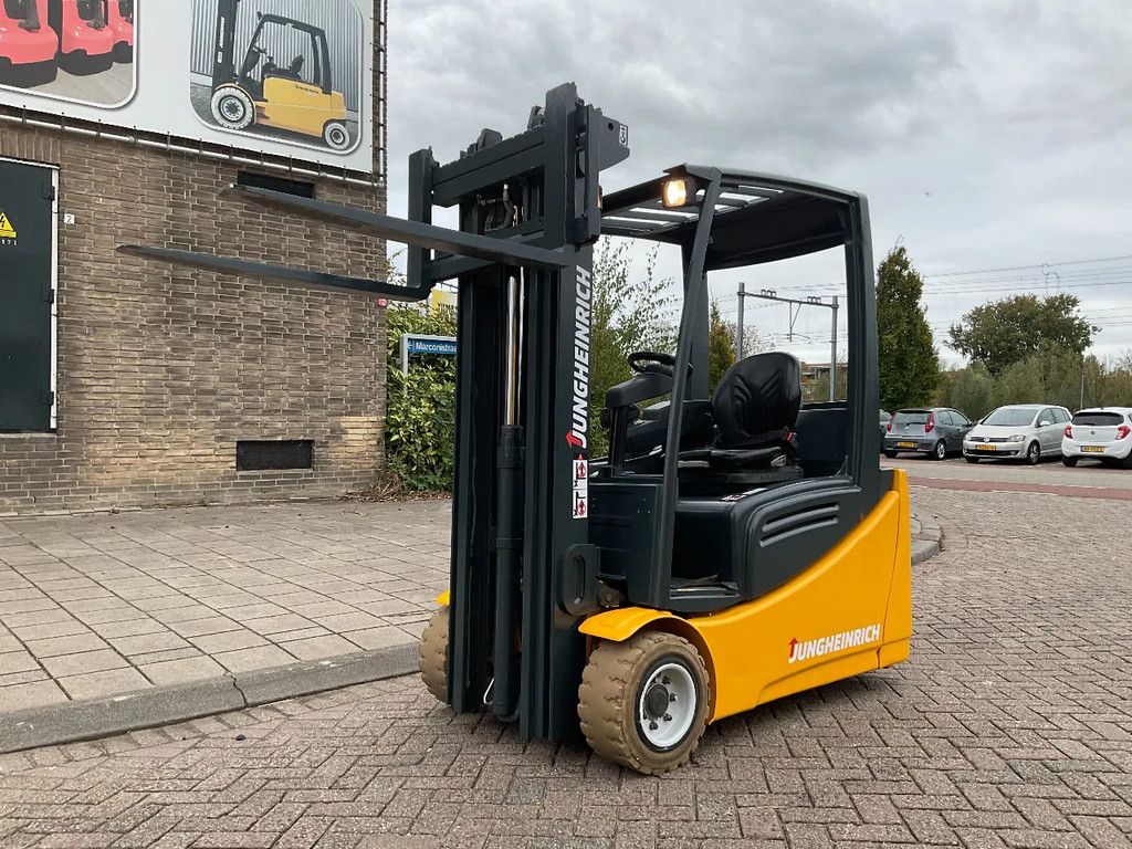 Jungheinrich EFG220 2000KG 4.80METER HEFTRUCK