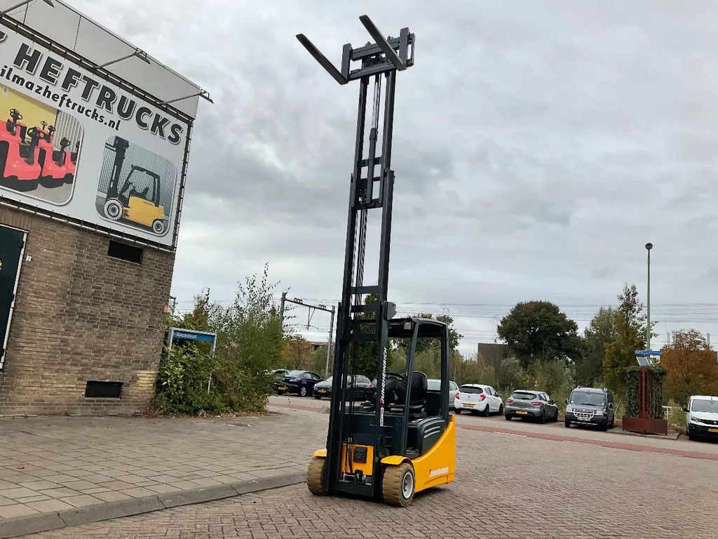 Jungheinrich EFG220 2000KG 4.80METER HEFTRUCK