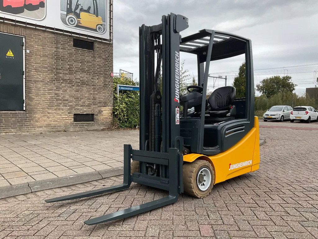 Jungheinrich EFG218K 1800KG 4.80METER HEFTRUCK