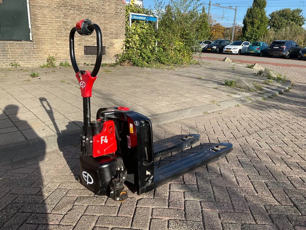 Ep F4 1500KG ELEKTRISCHE PALLETWAGEN/HEFTRUCK